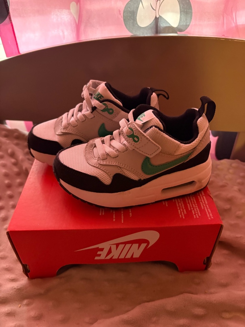 Nike Kids Sneakers in White, Black & Teal